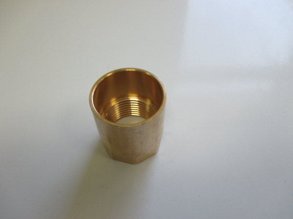 Муфта латунная В-пайка 35х1"